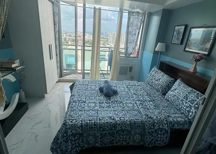 Aparthotel Apple Paris Azure Staycation